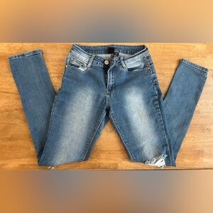 Women’s size 7/8 B.O.B. jeans